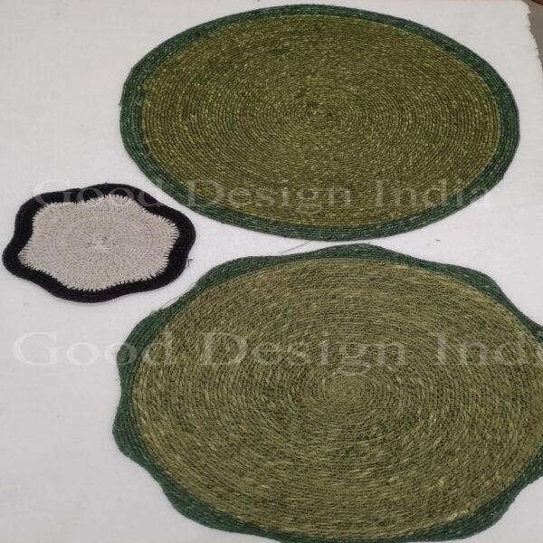 Handmade Beaded Placemat Runner - Image 2