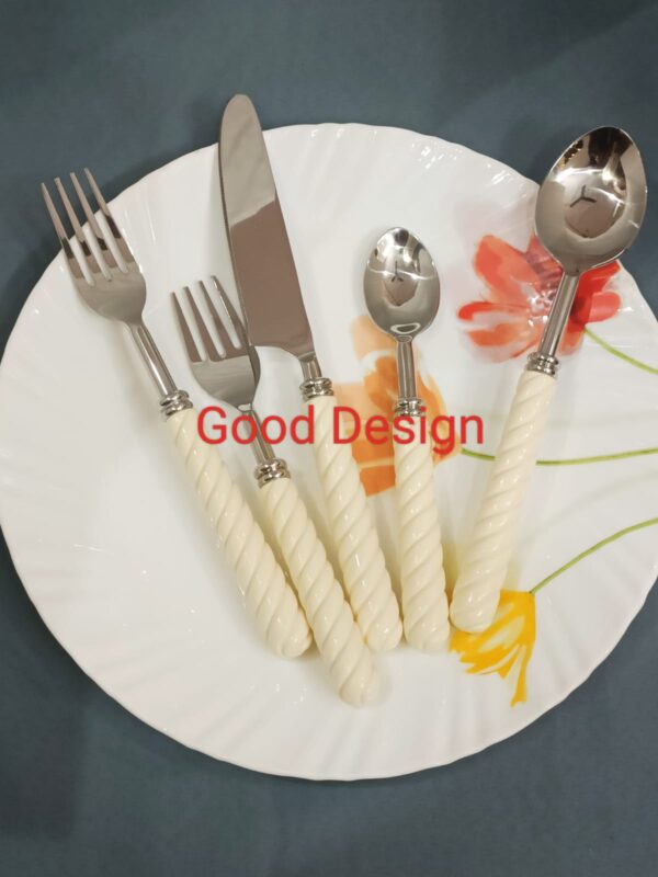 Resin Flatware Set - Image 3